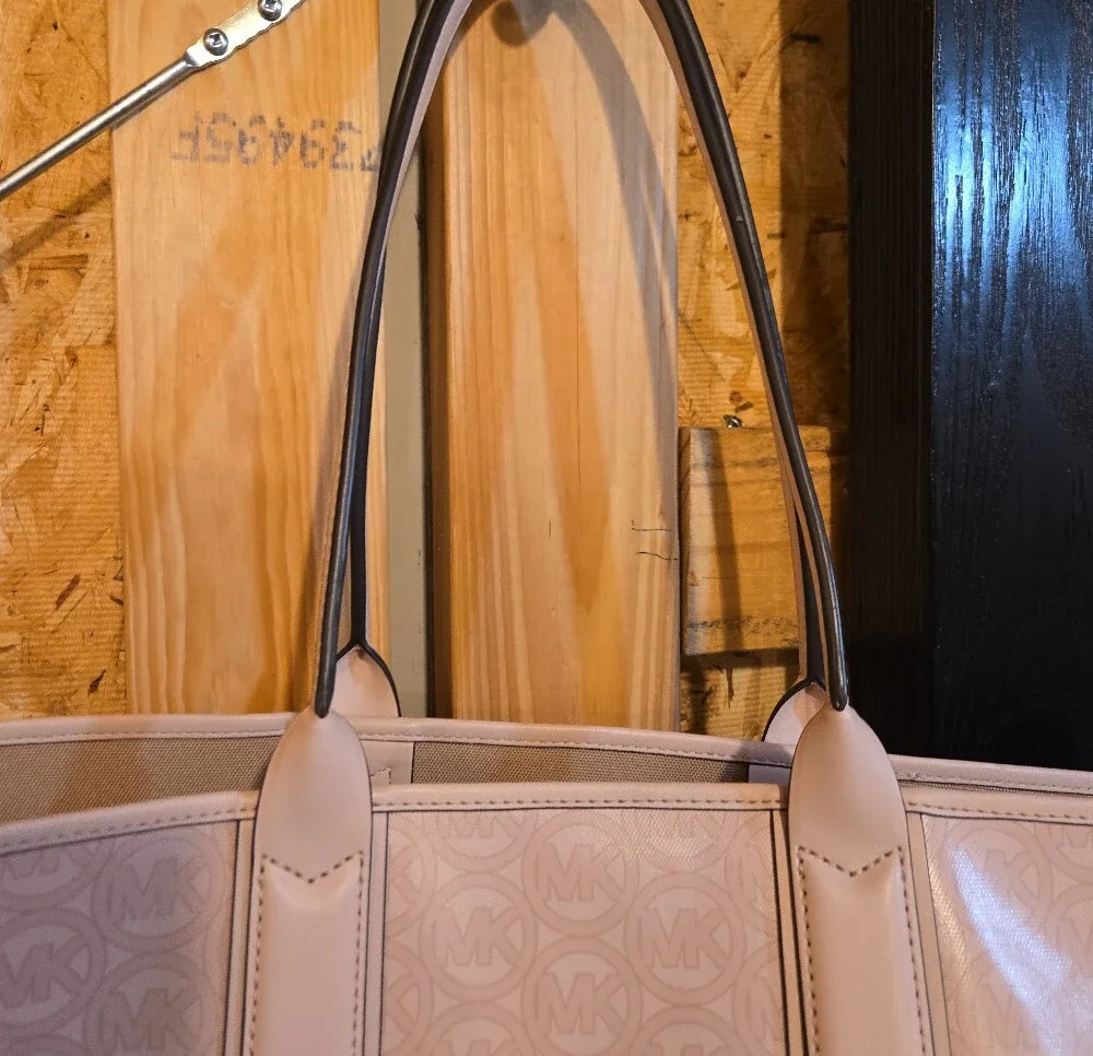 Michael Kors clean versatile